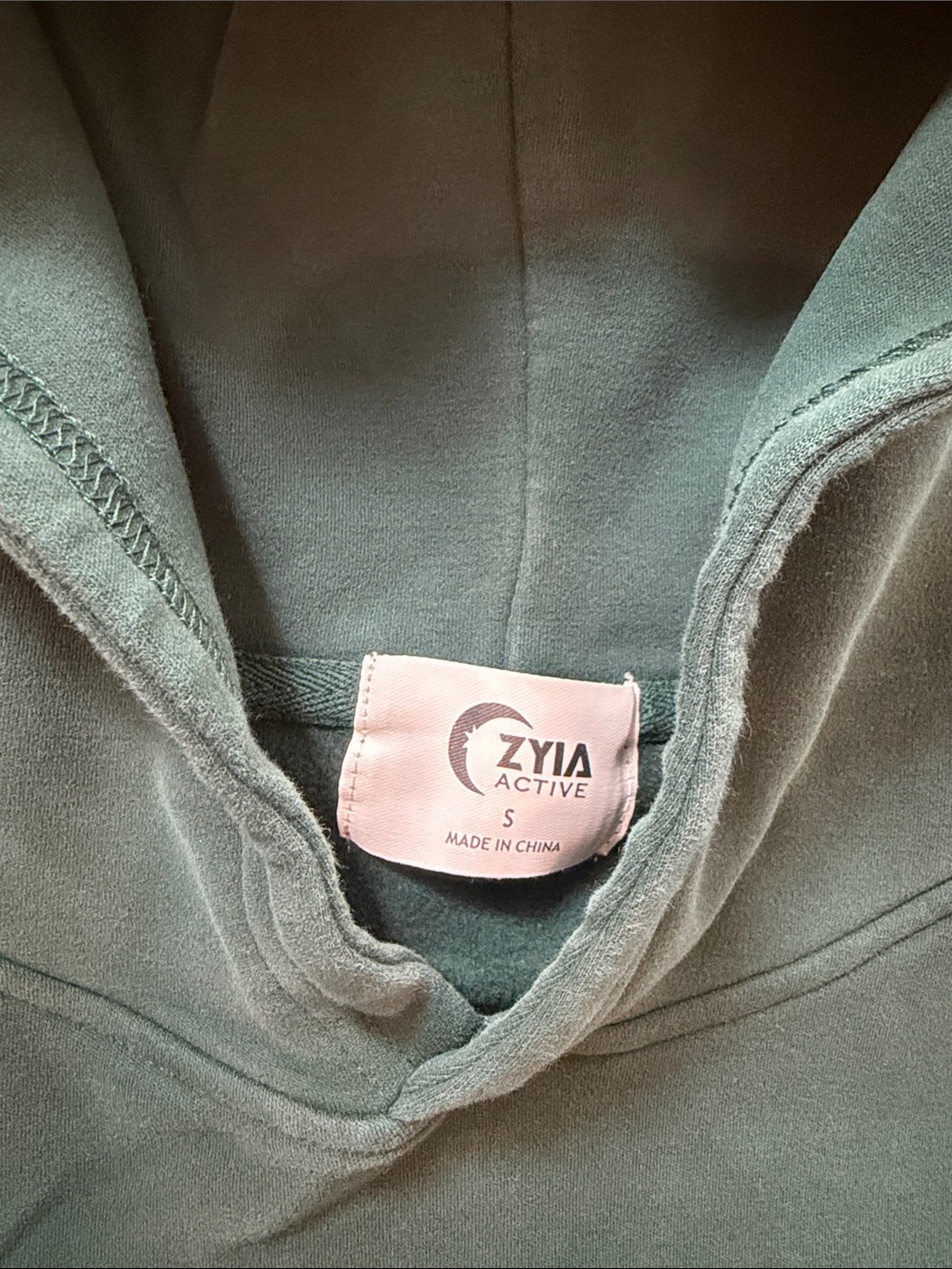 ZYIA Women’s Hunter Green Hooded Sweatshirt - Picture 2 of 3